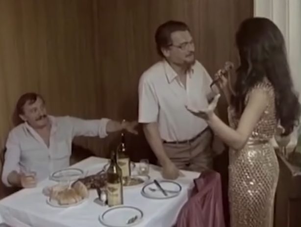 Da li znate koja pevačica je imala ulogu u "Žikinoj dinastiji"? O njenom stajlingu iz filma se i dalje priča! 7 zorica