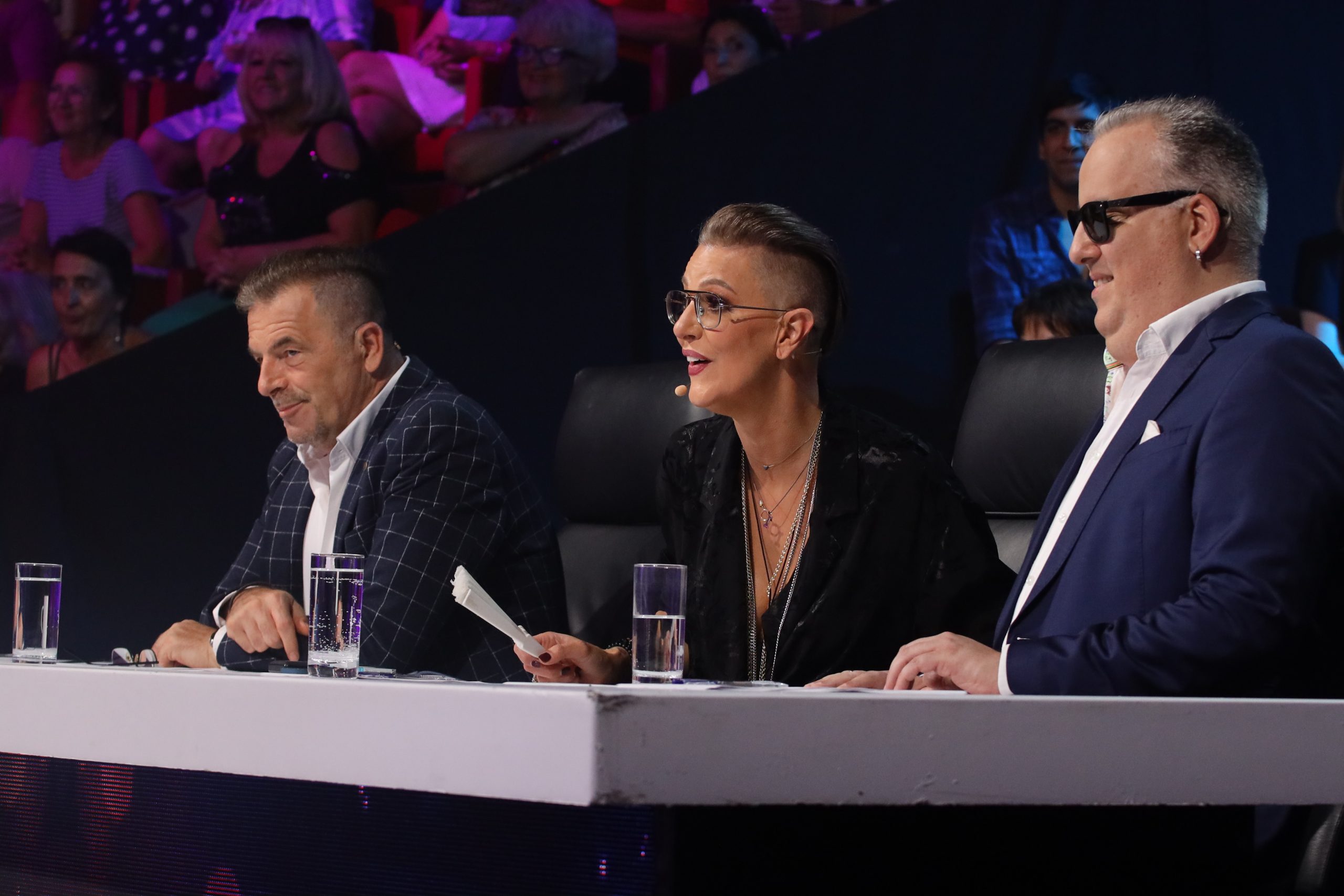 Komunicira sa vanzemaljcima? Žiku Jakšića zbunilo ono što je takmičar nosio oko vrata, Tijana ga podržala: "I ja sam iz iste priče" 8 0A0A2411