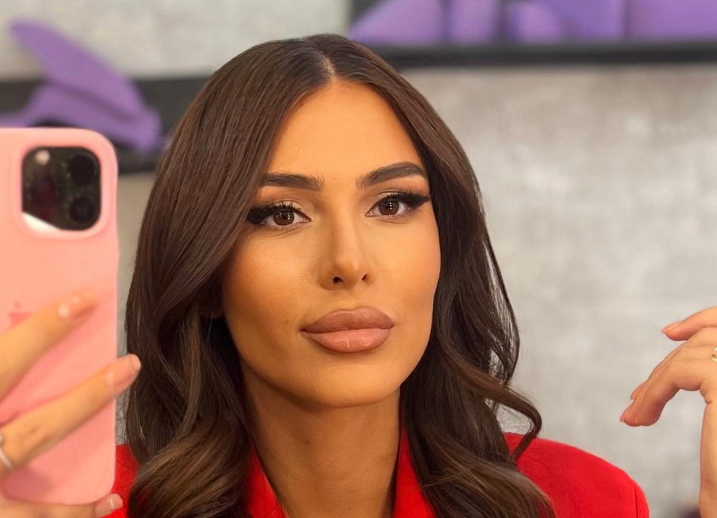 Anastasija zapevala čuvenu numeru, Gudeljeva reakcija je aspolutni hit (VIDEO) 7 Anastasija Raznatovic neprepoznatljiva 1 e1698224620553