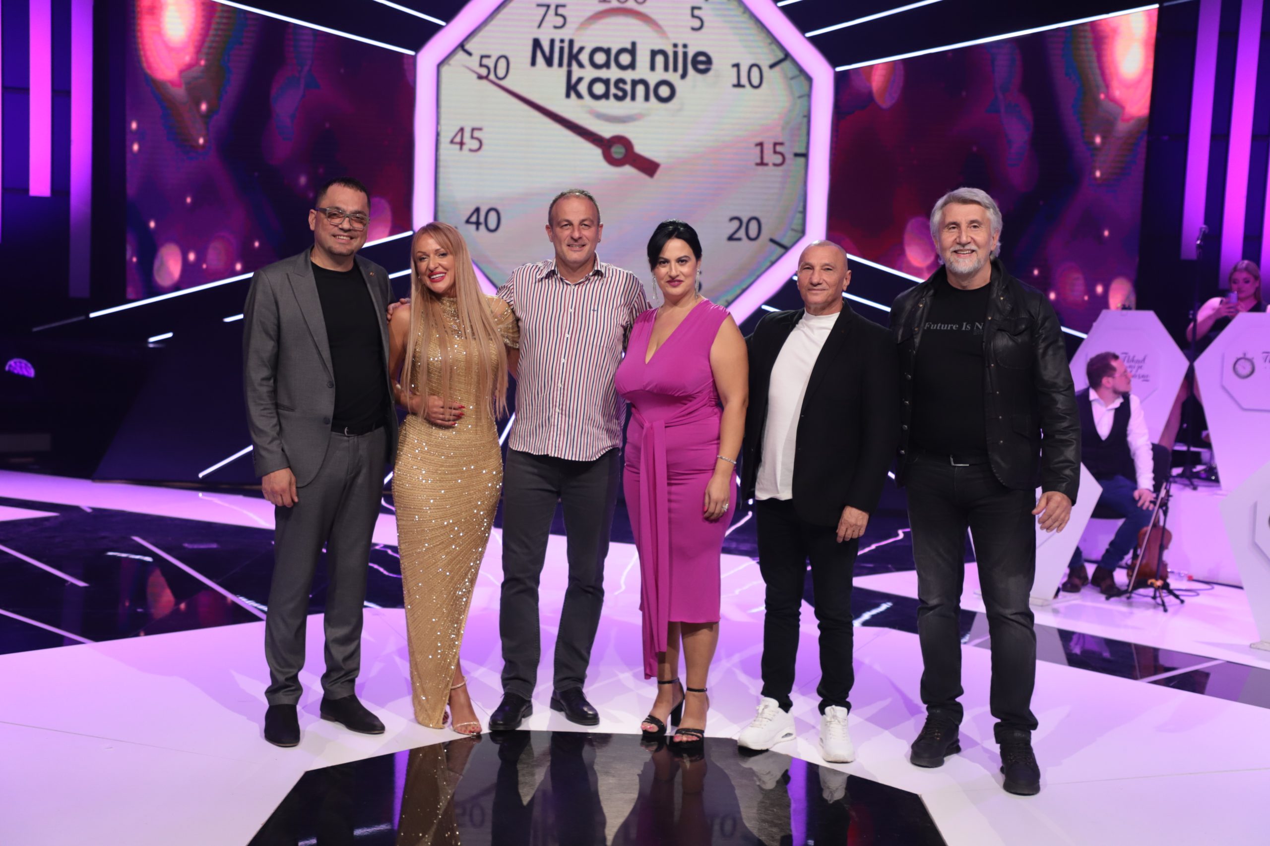 Veče puno emocija i dobre muzike: Oni su imali najviše sreće, a dva momka se bore na Fejsbuku (FOTO) 5 KANDIDATI NNK SNIMANJE 27092023 FOTO FILIP 10