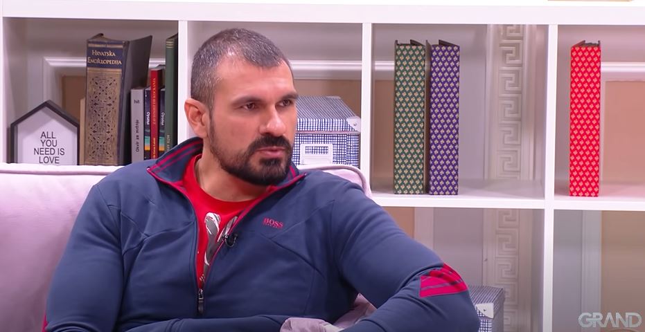 Ređao je hitove, a onda je nestao: Igor X otkrio zbog čega je promenio svoj poziv: "Znao sam da ne želim da pevam do penzije" 7 igpr x 5