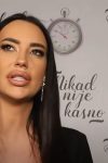 Kaća Grujić na ivici suza zbog Gobelje, jedva suzdržala emocije pred kamerama: "Teško je kada ostaneš sam" (VIDEO) 4 kaća grujić na ivici suza