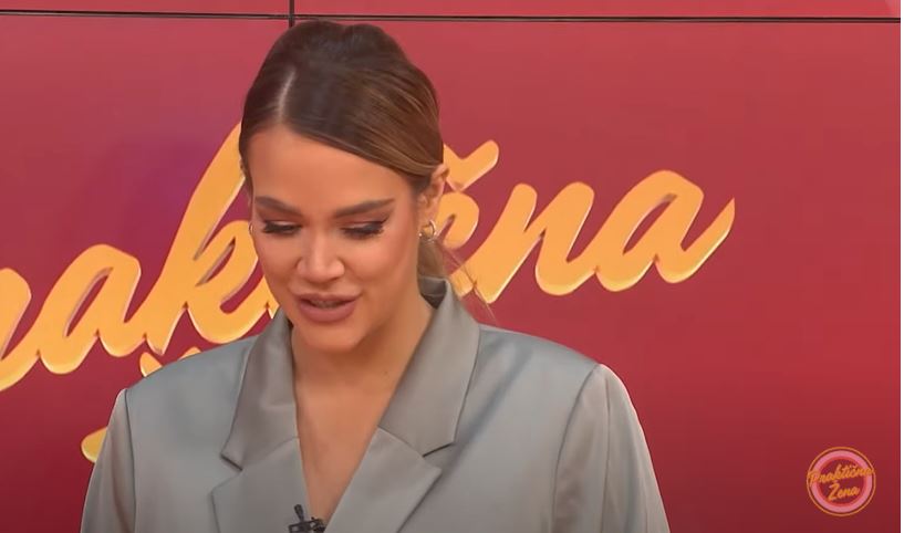 "Kristina Bekvalac je ostala bez novca na kartici": Marija Mikić upozorava javnost na prevarante: "Ne otvarajte ovu poruku ako vam stigne" 6 marija mikić izgubila člana porodice