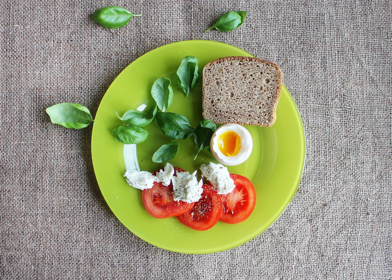 Ovo je najzdraviji način pripreme jaja, čuva hranljive materije i smanjuje rizik od srčanih oboljenja 6 tomatoes 447170 1280