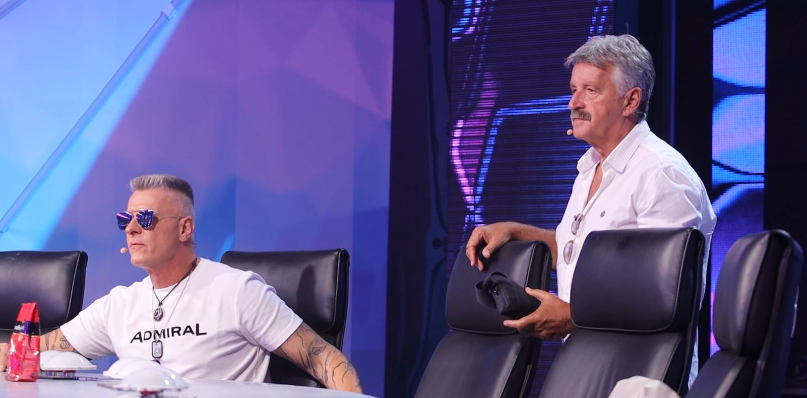 Suzana Jovanović upala na snimanje "Zvezda Granda" i ostala u čudu kada je videla šta žiri radi dok se ne upale kamere (VIDEO) 5 uuuoihg