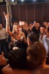 Pršte novčanice sa svih strana: Vesna Đogani otpevala jedan hit i uzela nečiju godišnju platu (VIDEO) 4 vesna 4