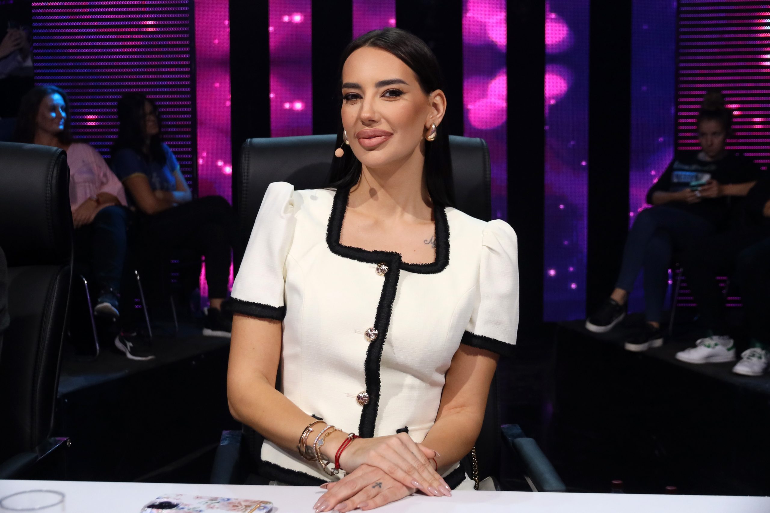 "Malo je reći da sam fan" Kaća Grujić dogovorila saradnju sa Nikosom Vertisom ? 8 KATARINA GRUJIC NNK SNIMANJE 18102023 FOTO MUNJA 33 ok