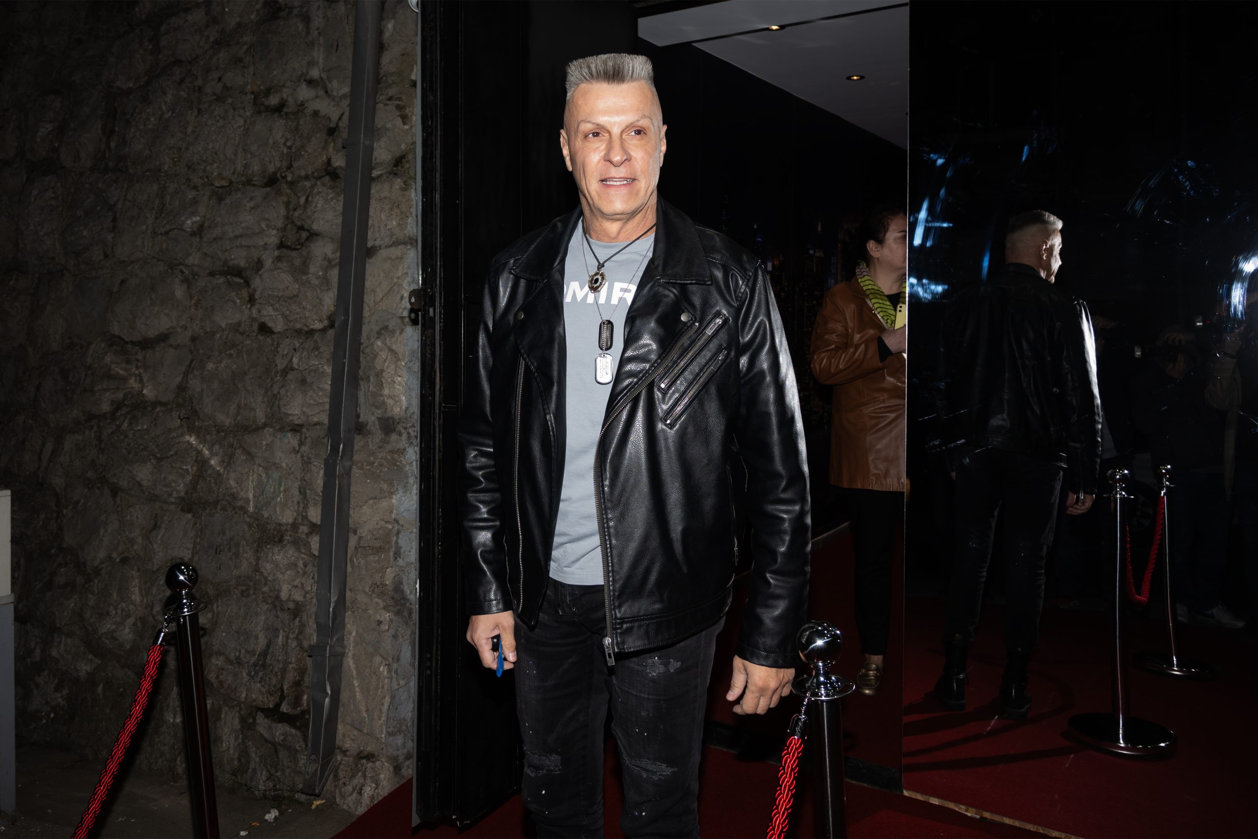 Saša Popović đuskao uz DJ-a, evo šta se dešavalo u klubu: "Ovde ću često da dolazim" (VIDEO) 7 SMT5999