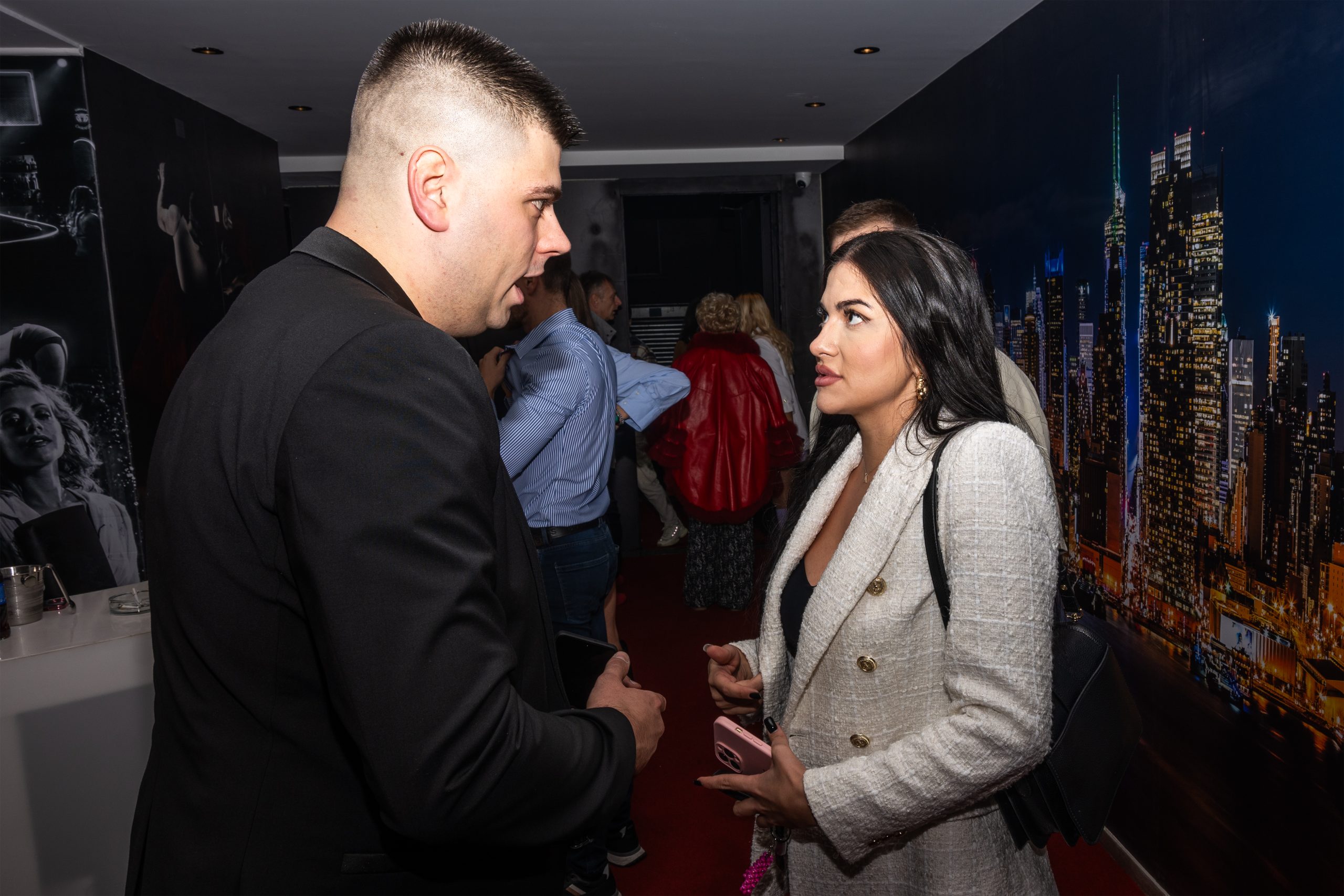Saša Popović đuskao uz DJ-a, evo šta se dešavalo u klubu: "Ovde ću često da dolazim" (VIDEO) 14 SMT6106
