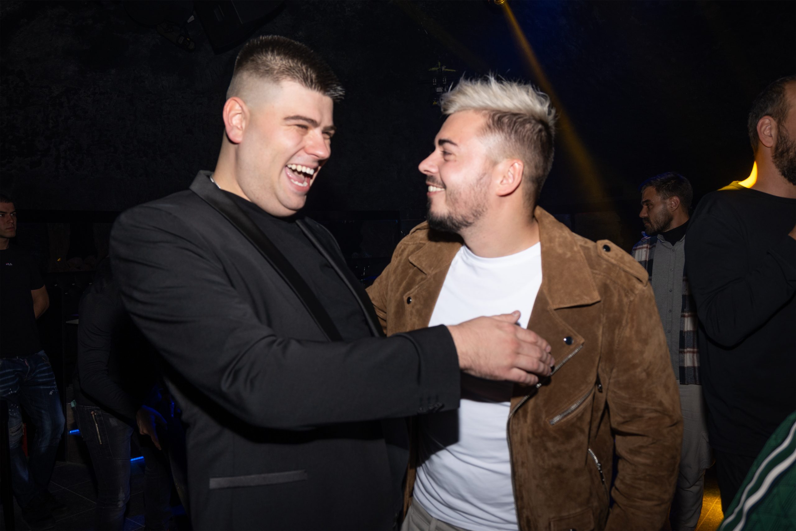 Saša Popović đuskao uz DJ-a, evo šta se dešavalo u klubu: "Ovde ću često da dolazim" (VIDEO) 20 SMT6210