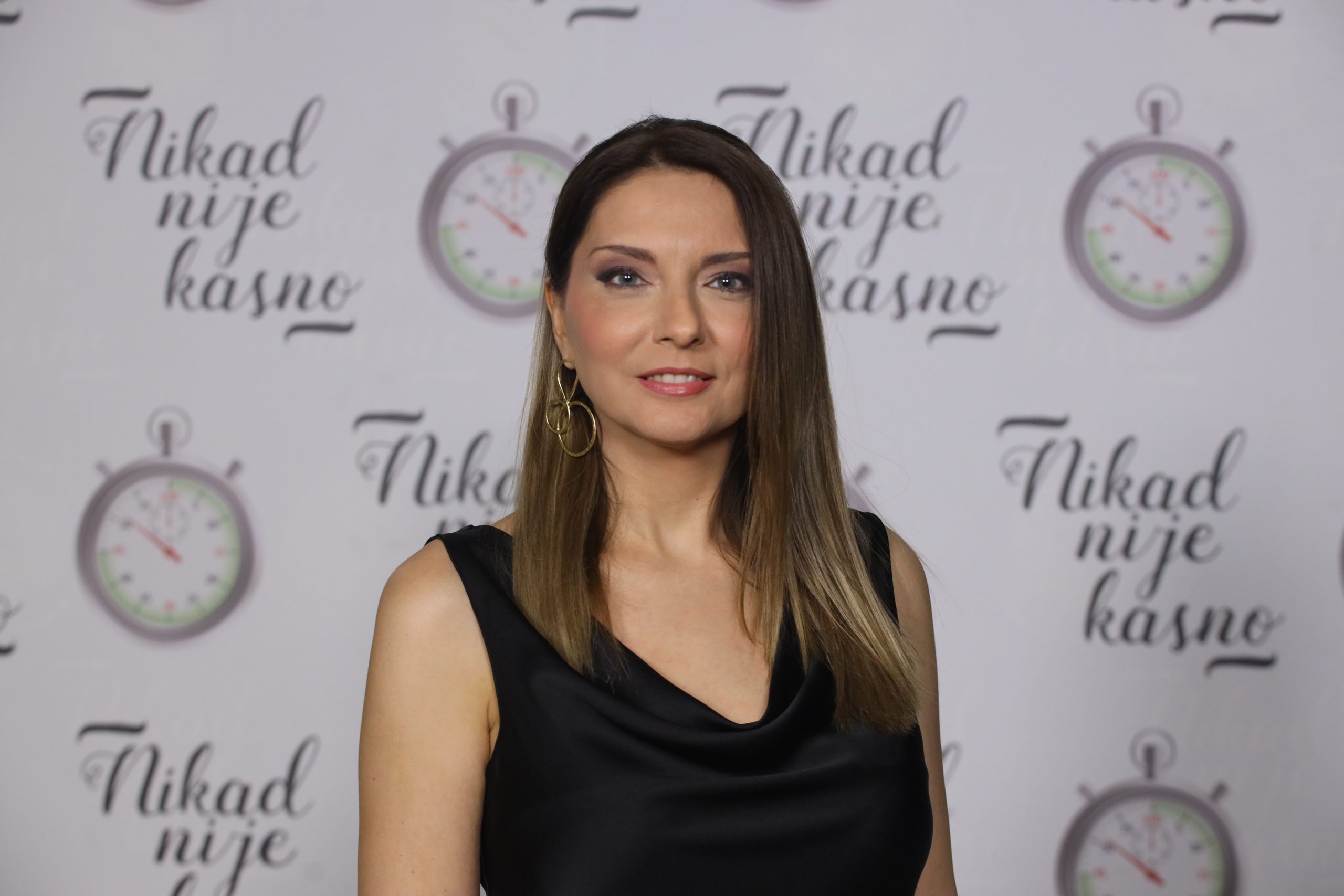 VESNA DENIC 45 GOD. ZAJECAR 12