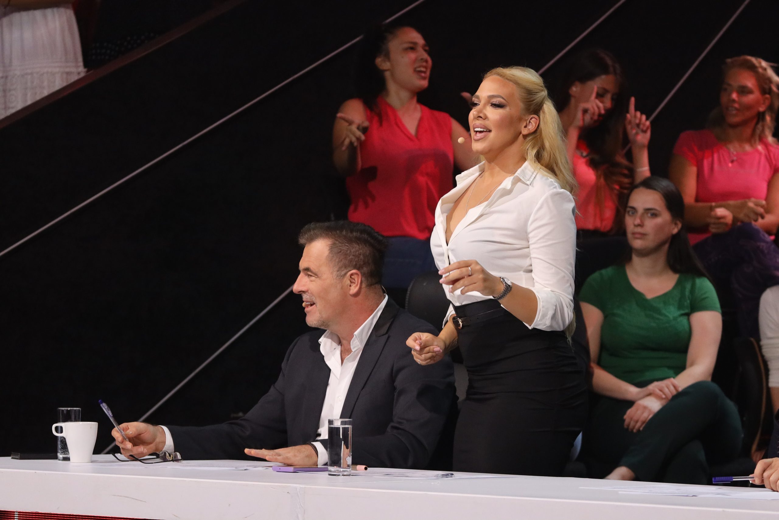 ana trajkoska nikad nije kasno nastup 1