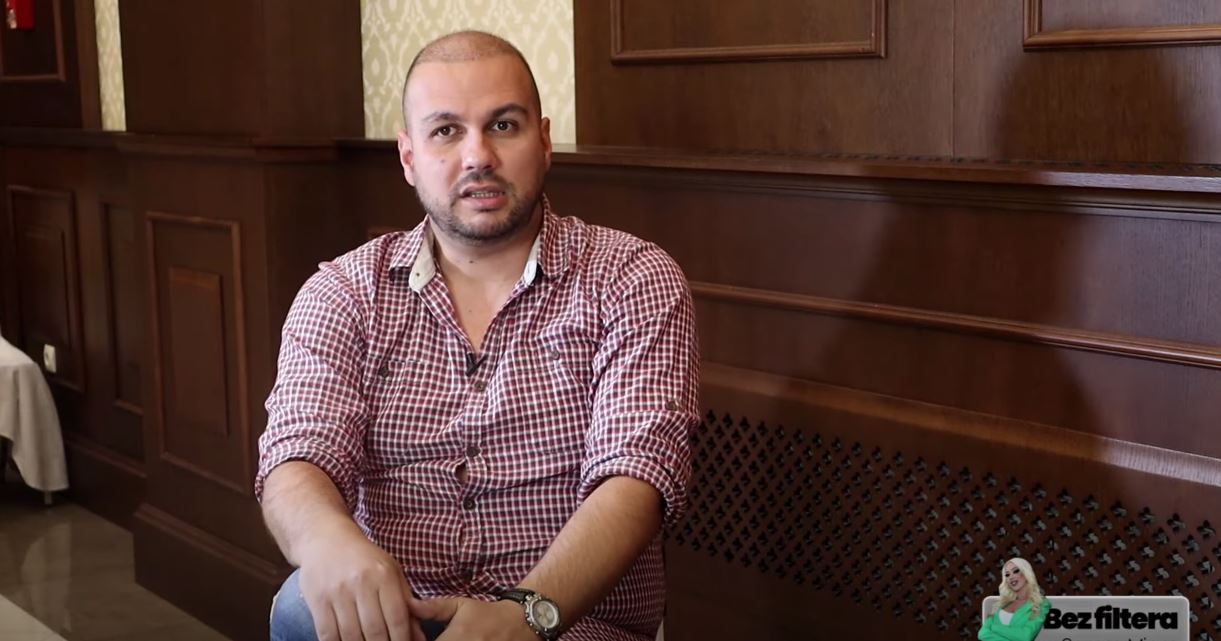 Pevač prošao kroz pakao, otkrio kako su ga pljačkali menadžeri: "Jeo sam ostatke tuđih sendviča, a bio sam već zvezda" 6 bojan marovic najgori moguci posao na svetu je da budete deo estrade 1