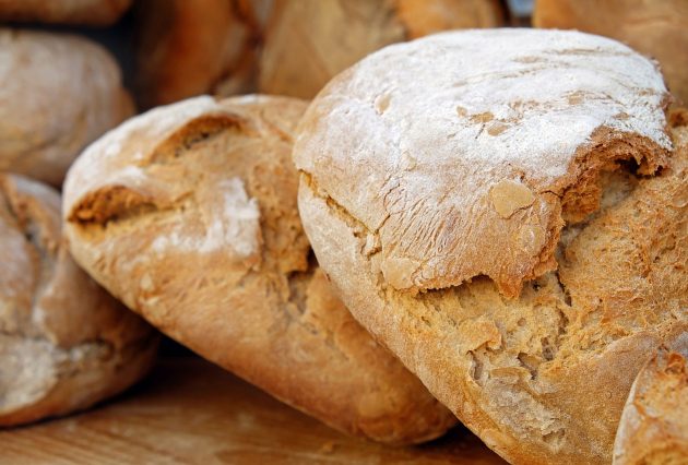 bread 2193537 1280