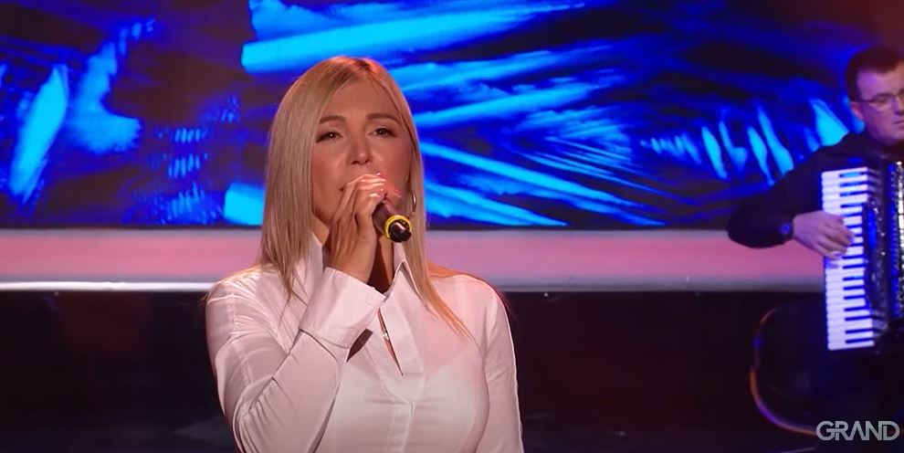 Dijana Popović niže uspehe nakon "Nikad nije kasno", objavila pesmu koja miluje dušu: "Ovo podseća na stara vremena" 6 dijana popović nikad nije kasno