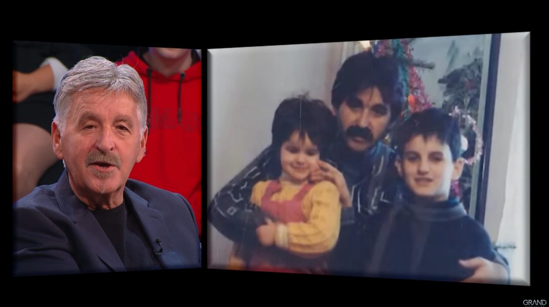 Bosanac se RAZNEŽIO, fotografiju sa njim nije očekivao da vidi usred emisije: "Njega kao da je neko ukrao" (VIDEO) 10 dragan stojkovic bosanac detinjstvo 1 1