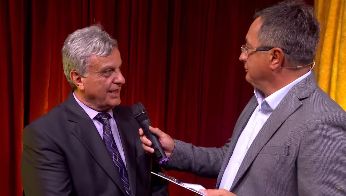 Takmičarov tata ukrao šou u "Zvezdama Granda": "Čekam poziv od Žike Jakšića" (VIDEO) 6 izet