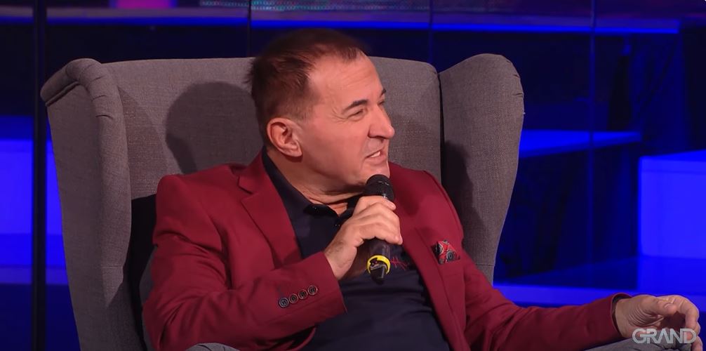Otkriveno pravo ime Mitra Mirića: Pevač priznao šta zaista piše u njegovoj ličnoj karti 6 mitar miric