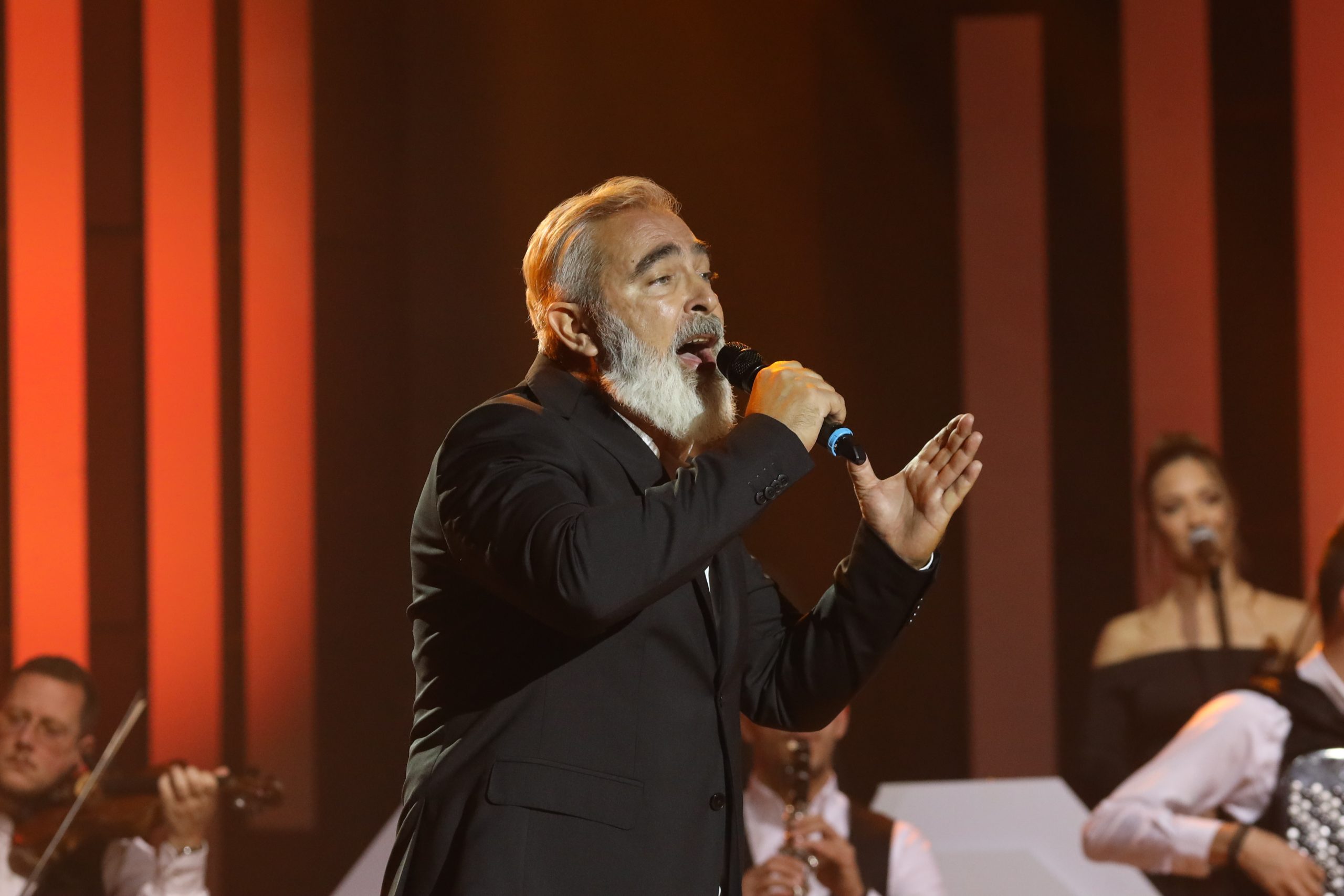 Viktor Miletić progovorio o trenutku koji mu je promenio život: "Iz ljubavi je prešlo na viši nivo" (VIDEO) 7 Viktor Miletic 3
