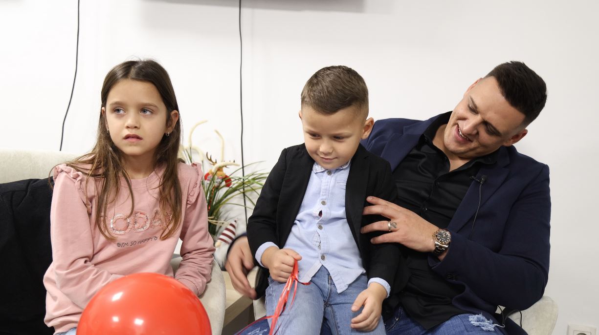 hamza sa decom nova godina