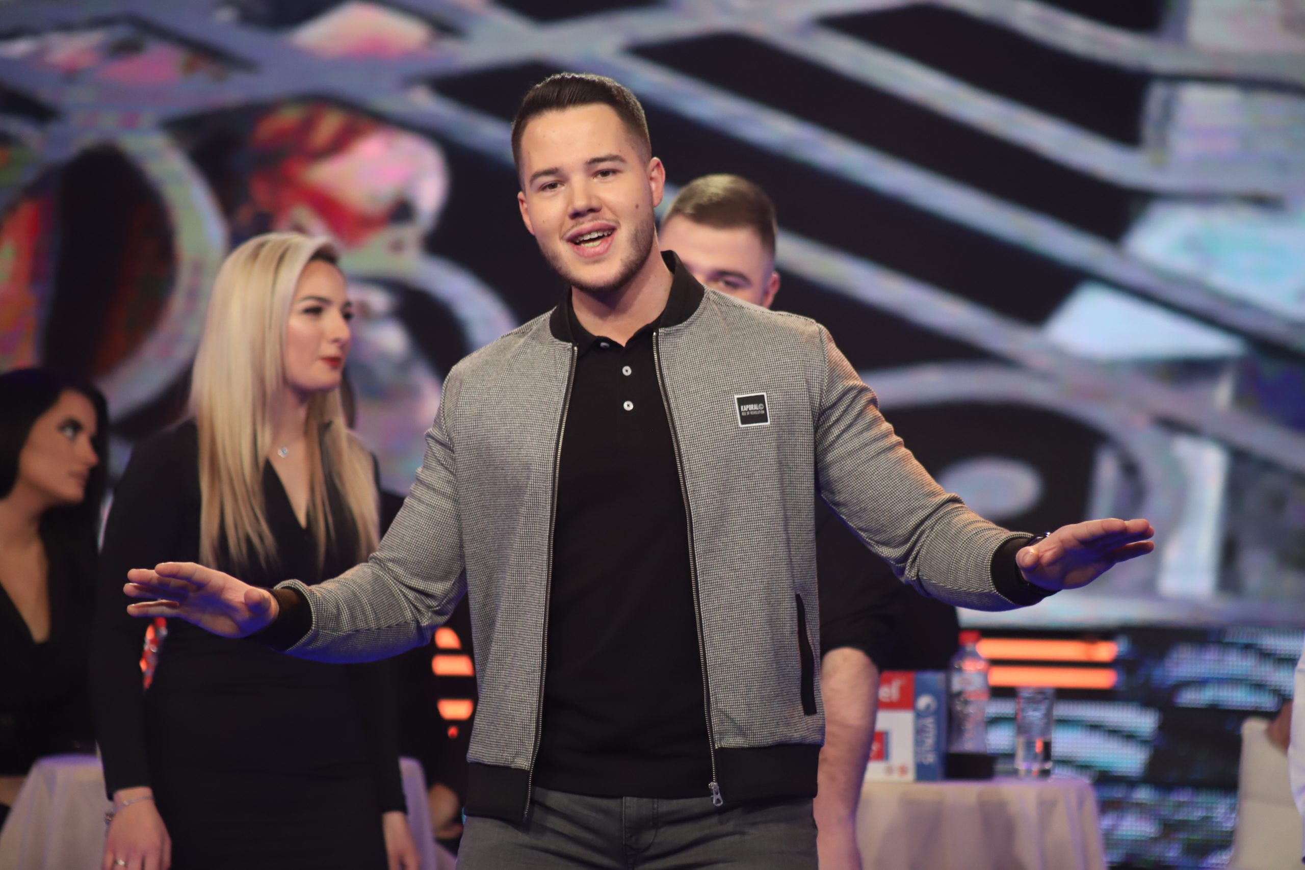 "Kupio sam ga pošteno i časno" Ibro Bublin častio sebe luksuznom mašinom, evo koga je prvo provozao: "Zaslužio je" 5 ibro bublin 35