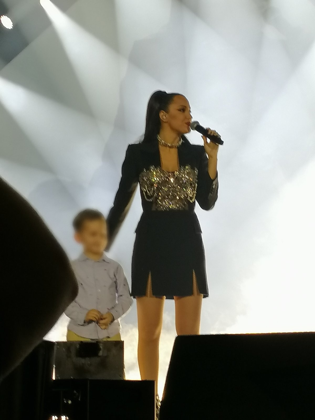 prija izvela sina foto munja