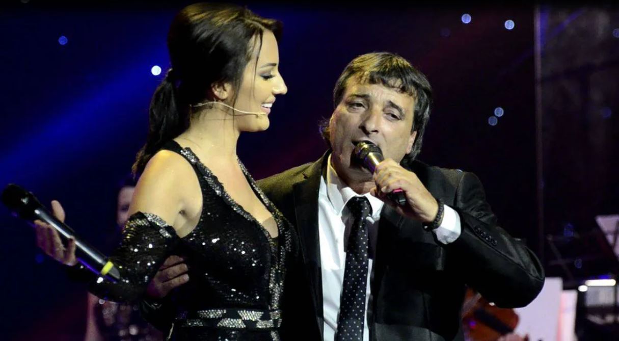 Krv nije voda: Brat Šikice Jovanović kida kako peva, a njihov nastup u "Nikad nije kasno" dugo će se prepričavati (VIDEO) 8 sloba vasic sikica i prija