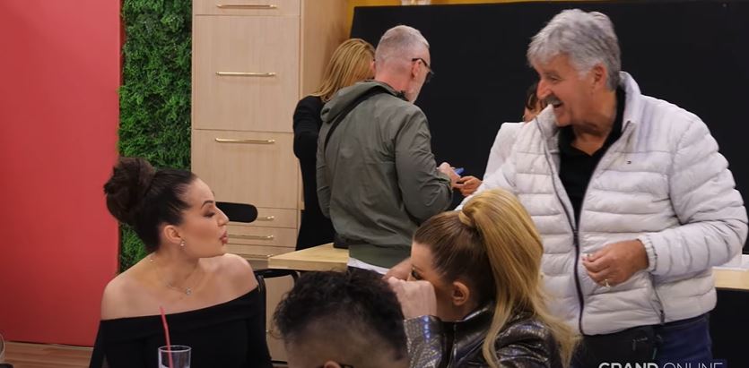 Neočekivana odluka! Voja Nedeljković snimio pesmu, Saša Popović šokiran (VIDEO) 5 voja nedeljkovic snima pesmu
