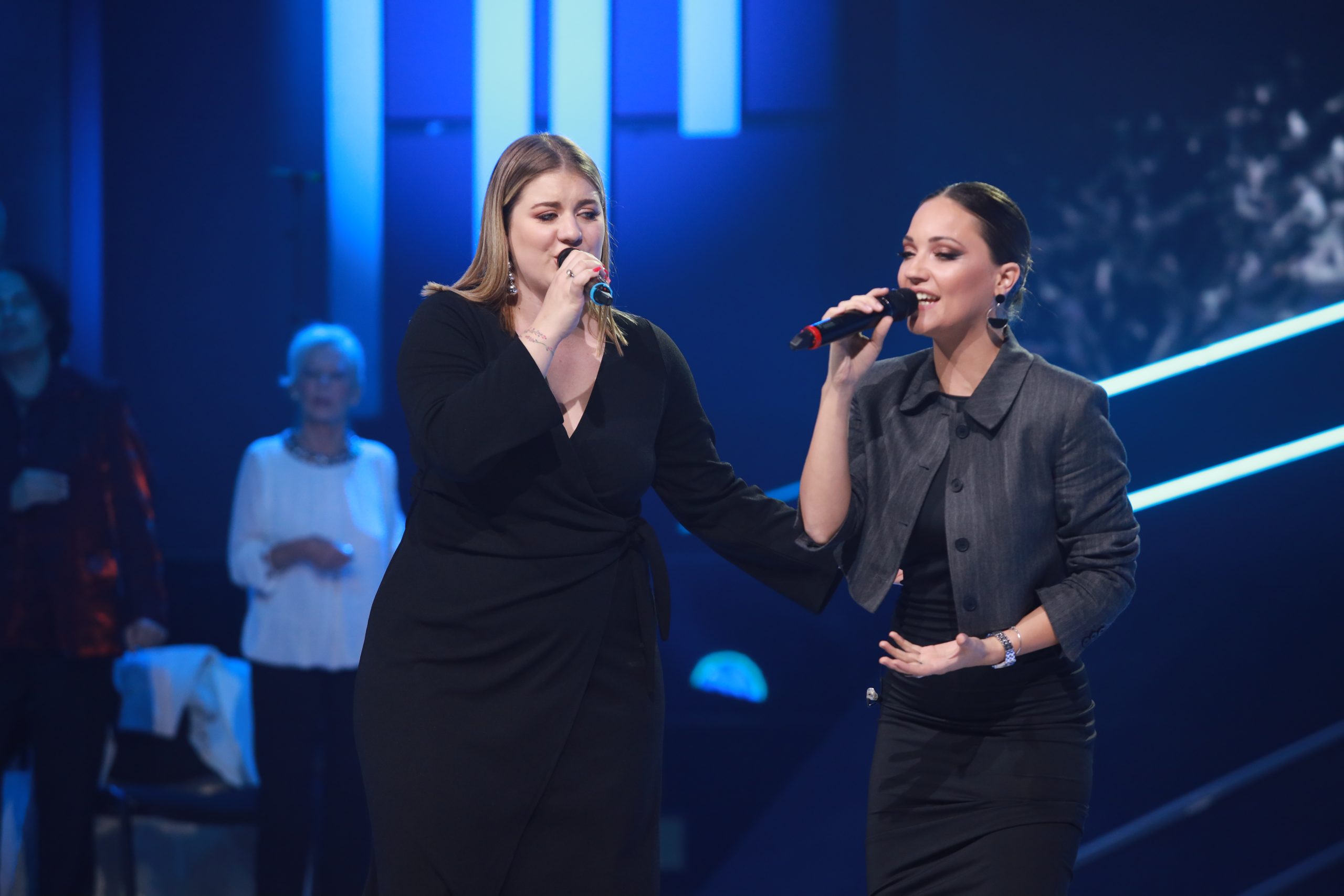 Varja i Sara orkestar nikad nije kasno