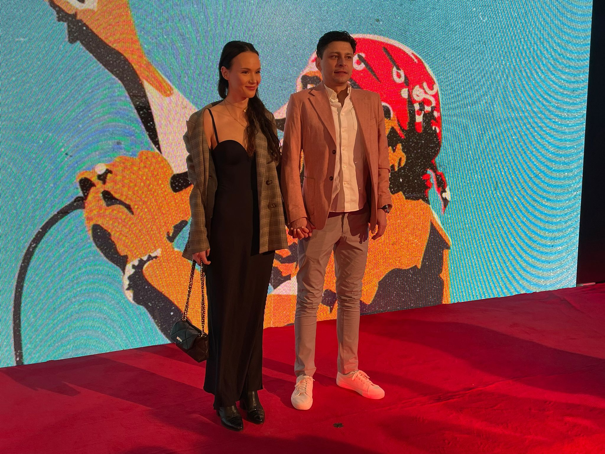 Poznati na premijeri filma "Nedelja" o Džeju: Đani i Baja Mali Knindža poveli supruge, Ceca Anastasiju, a tek da vidite sa kim je Marija Šerifović došla 16 9d975c08 e116 4099 9c63 5532031a57af 1