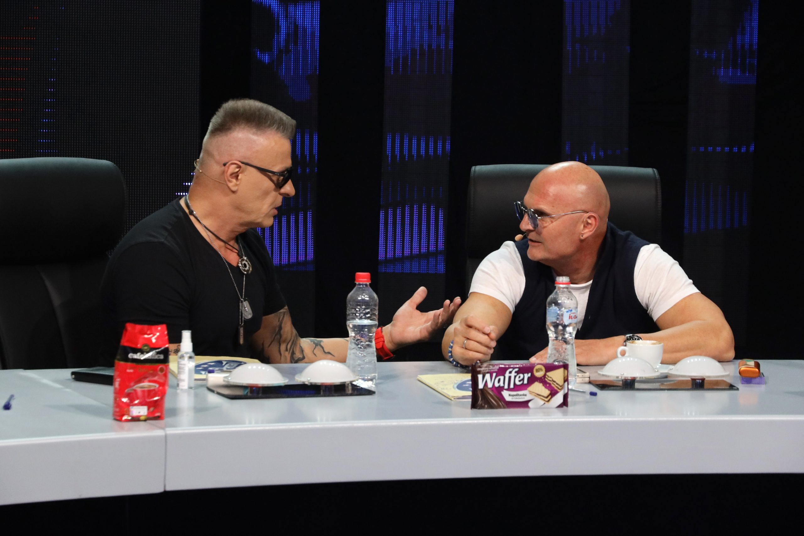 "Ti si kurajber" Bekuta i Popović u klinču u "Zvezdama Granda", Viki uplašena: "Još ću da dobijem i batine" (VIDEO) 8 DJORDJE I MILI ZG SNIMANJE 02112023 FOTO MUNJAok 1