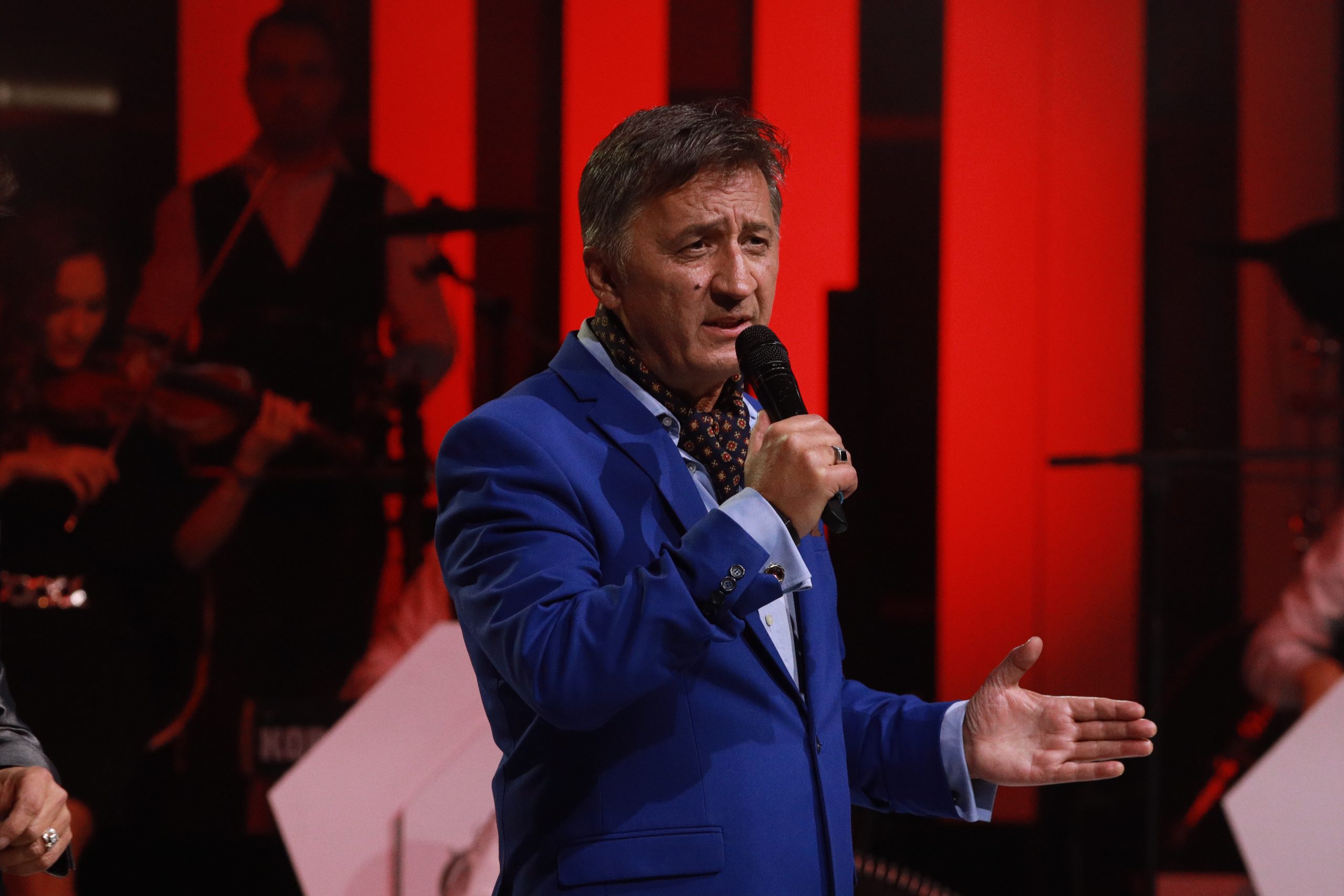 "To je bio eminentni noćni klub" Dino Hanjalić nakon kritika javnosti otkrio istinu o striptiz baru: "Dolazili su stranci, političari i sportisti" (VIDEO) 9 Dino Hanjalic otkrio detalje o striptiz baru 2