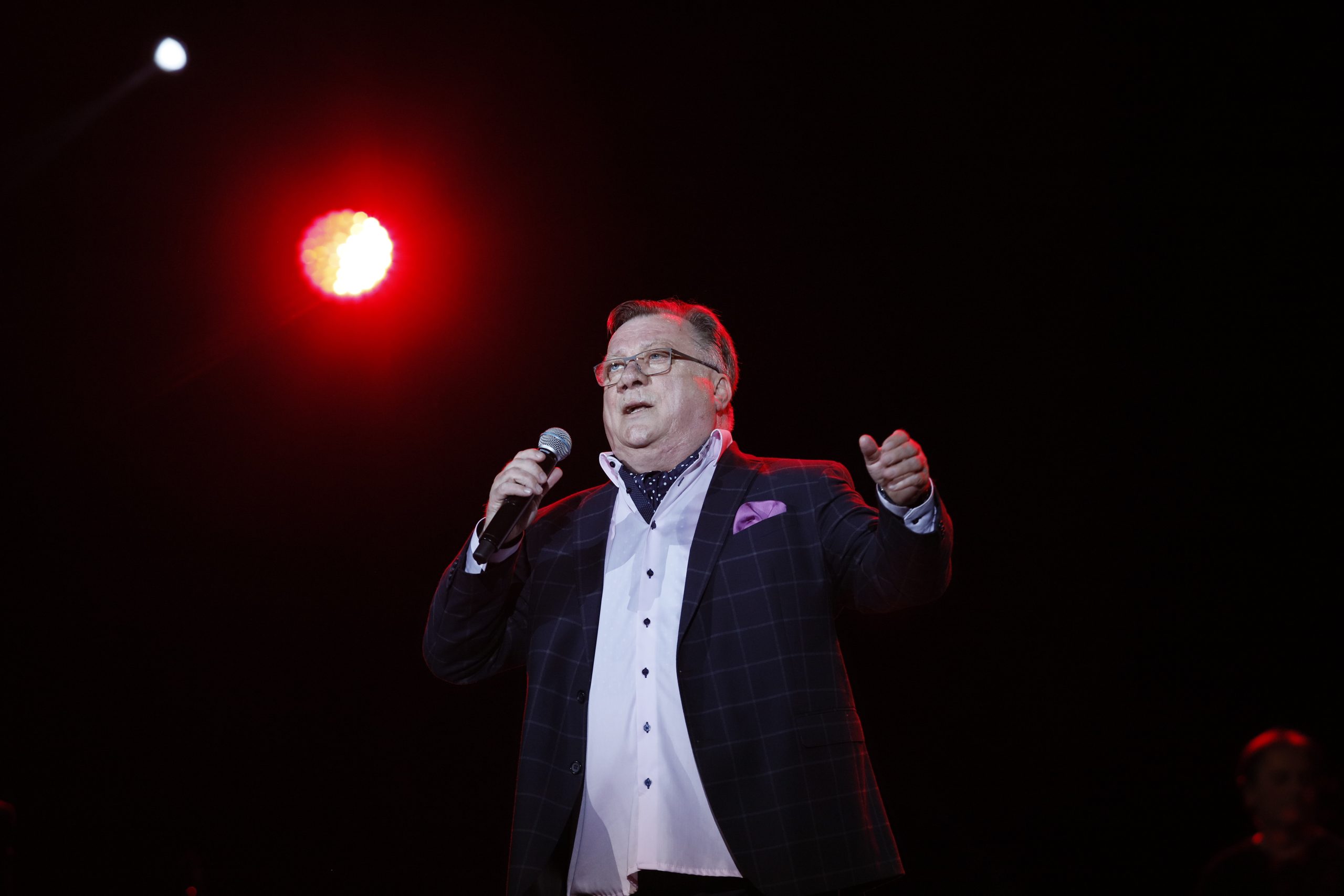 Halid Bešlić napustio bolnicu, oglasili se odmah iz Sarajeva: "Više nije na klinici" 7 Halid Beslic 2