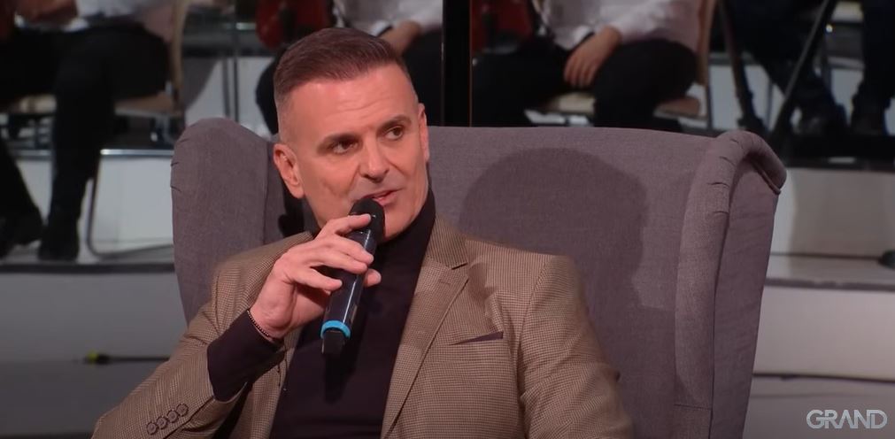U susret Danu žena Dejan Drašković večeras nastupa za sve dame: "Želimo da naše emocije prema nežnijem polu prenesemo muzikom" 7 dejan draskovic 9