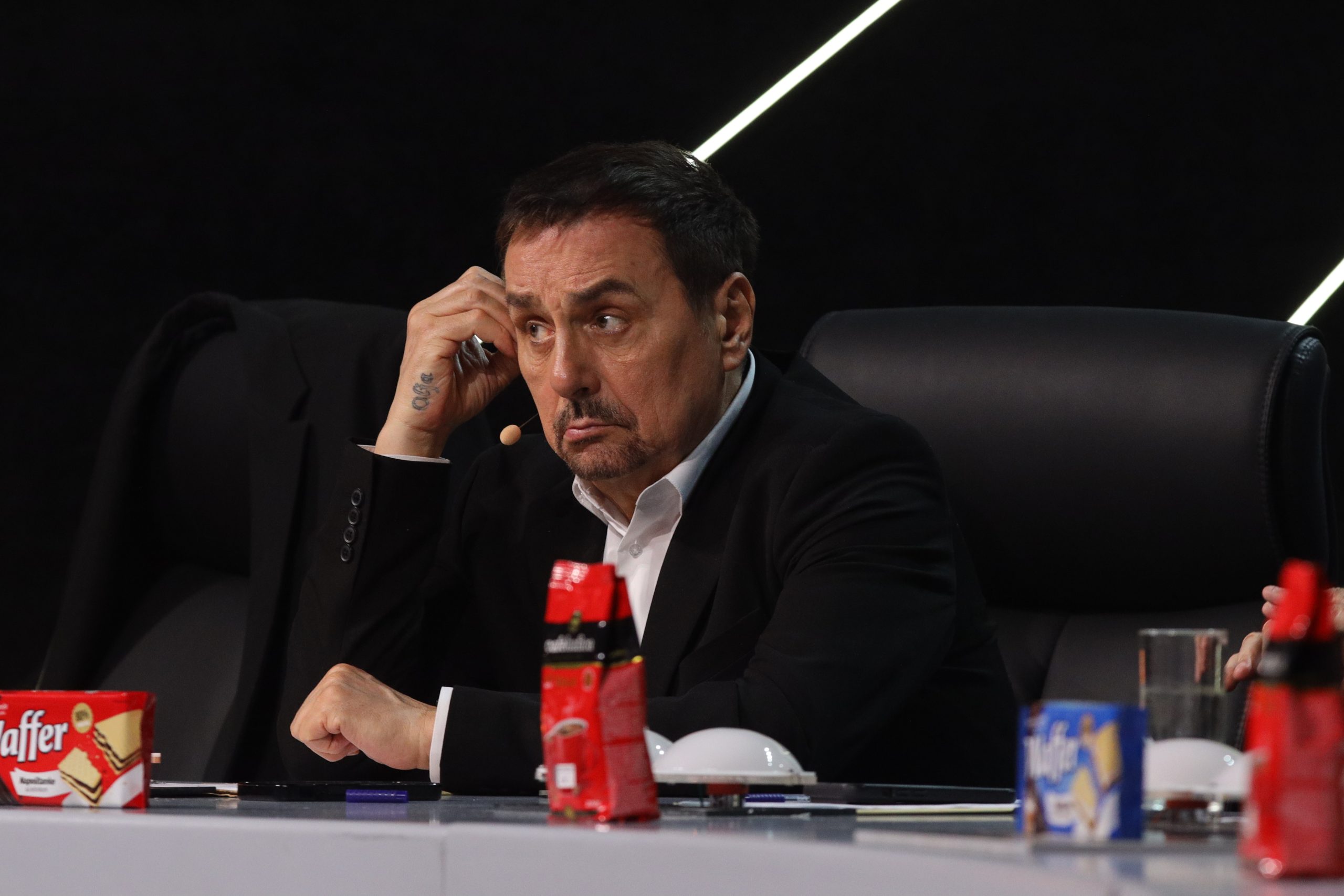 Takmičarova podrška se pobunila: "Saša Popović je to namerno uradio" 10 dino suljic zvezde granda