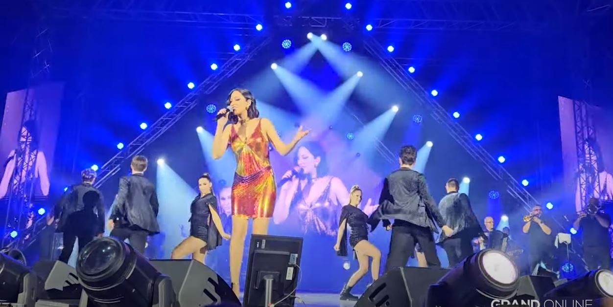 "Bilo je mnogo bolje nego što sam očekivala", lavina emocija na petom koncertu Aleksandre Prijović u Osijeku (VIDEO) 5 Capture 11