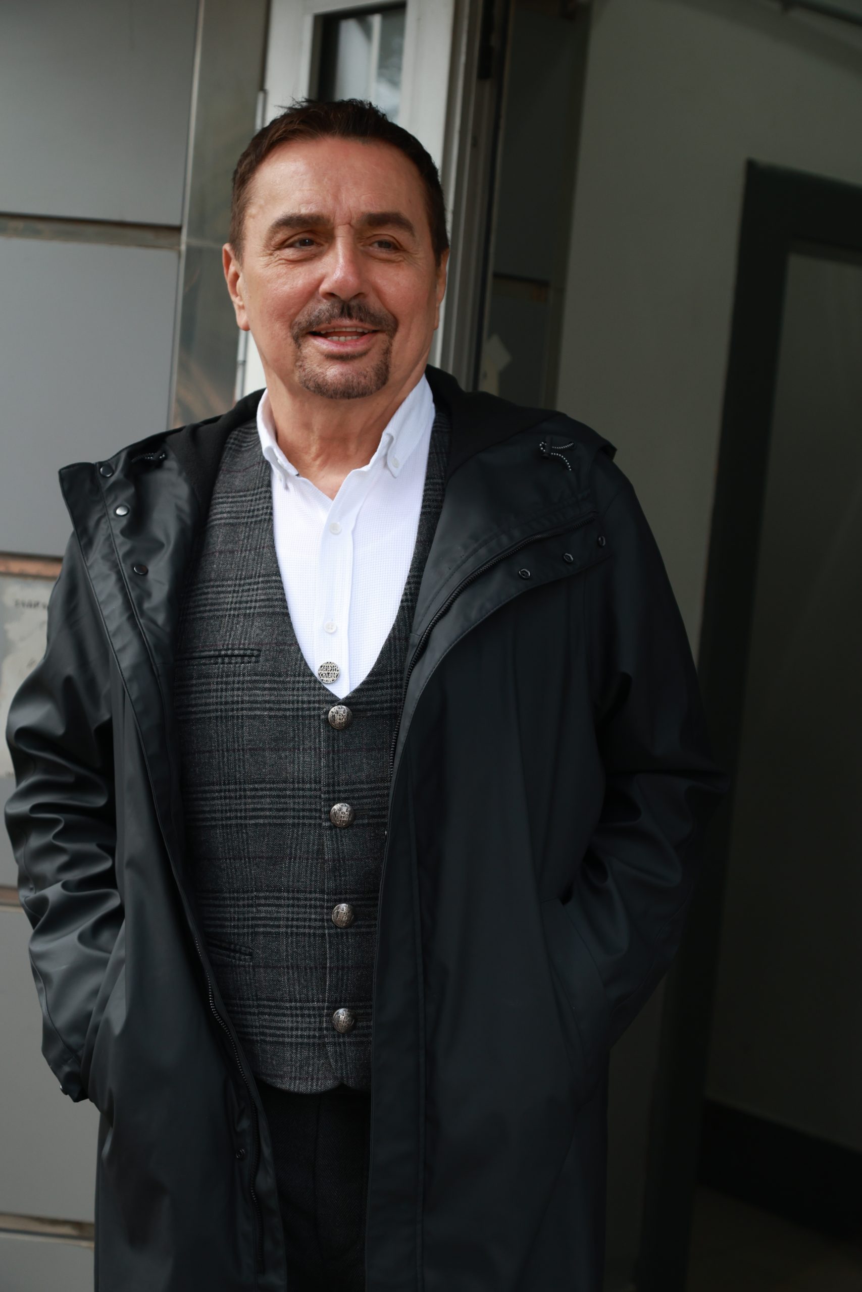"Čuo sam da mi se sprema nešto" Dragan Kojić Keba odgovorio kolegama iz žirija "Zvezda Granda": "Razbiću ih danas" (VIDEO) 6 Dragan Kojić Keba Zvezde Granda