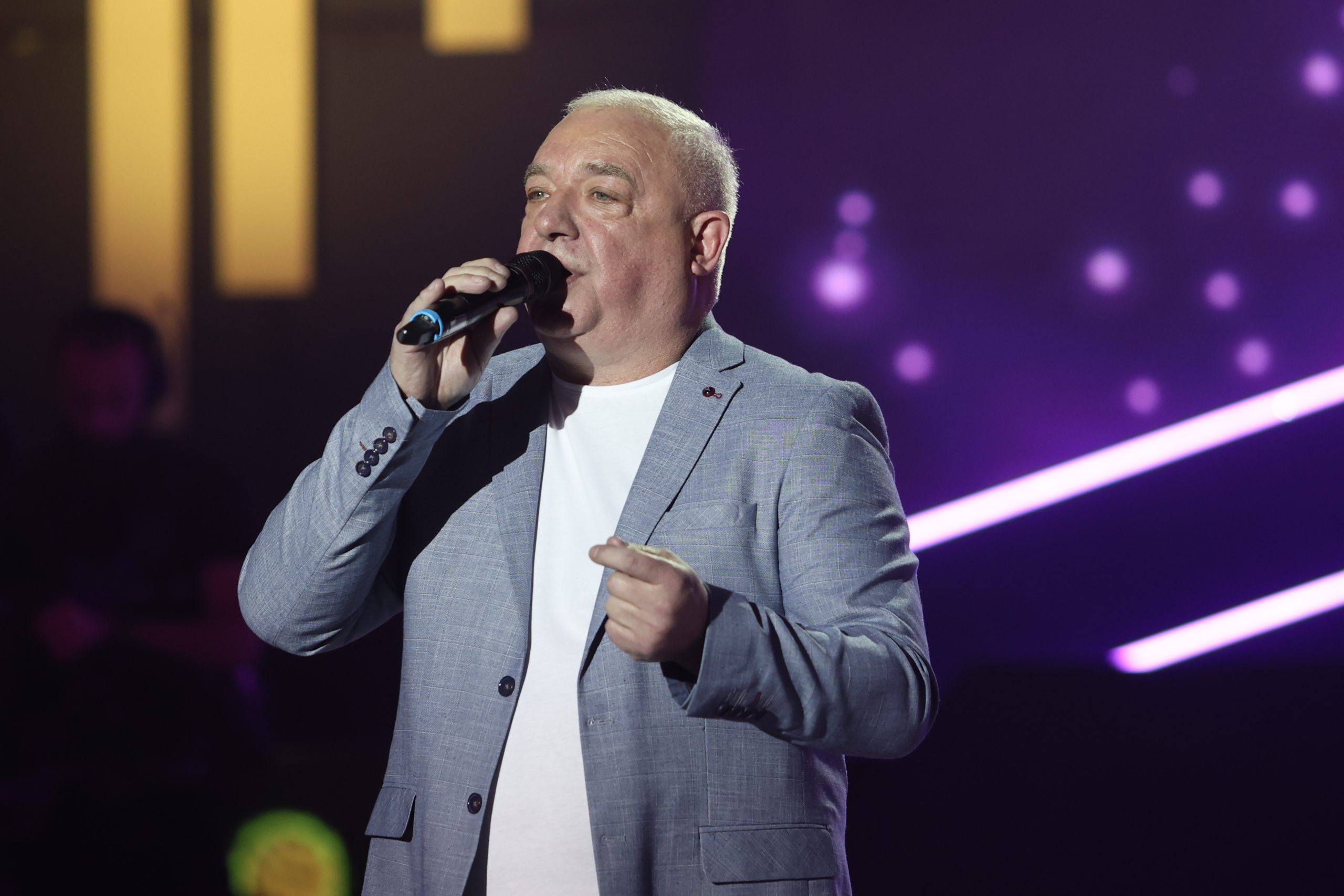 "Mnogi su pustili suzu" Slaviša Đurić otkrio zbog čega je rasplakao svoje sugrađane: "Svi su bili na nogama" (VIDEO) 6 FILP0364