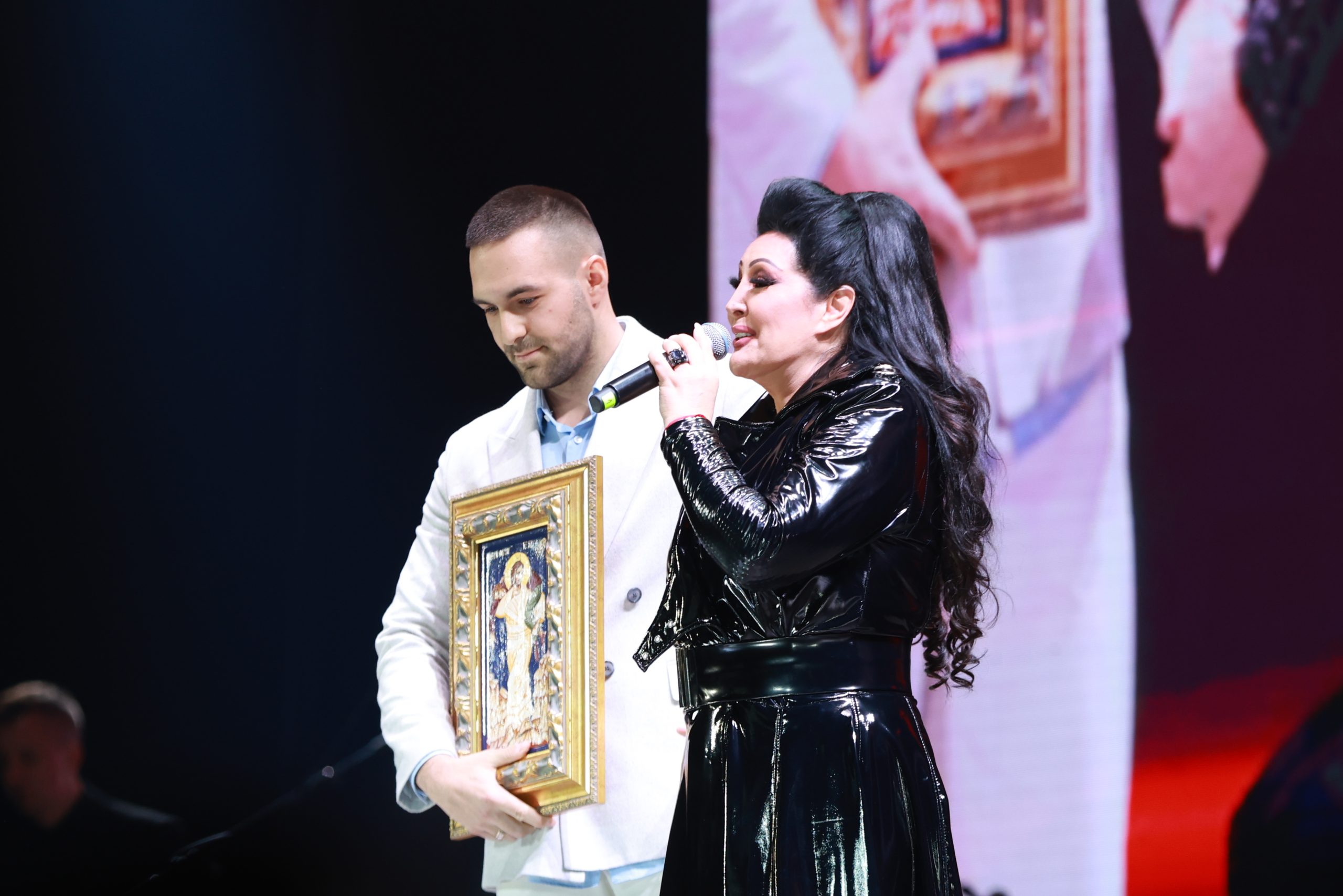 Svi detalji spektakla Dragane Mirković u Areni (VIDEO) 8 FILP9453