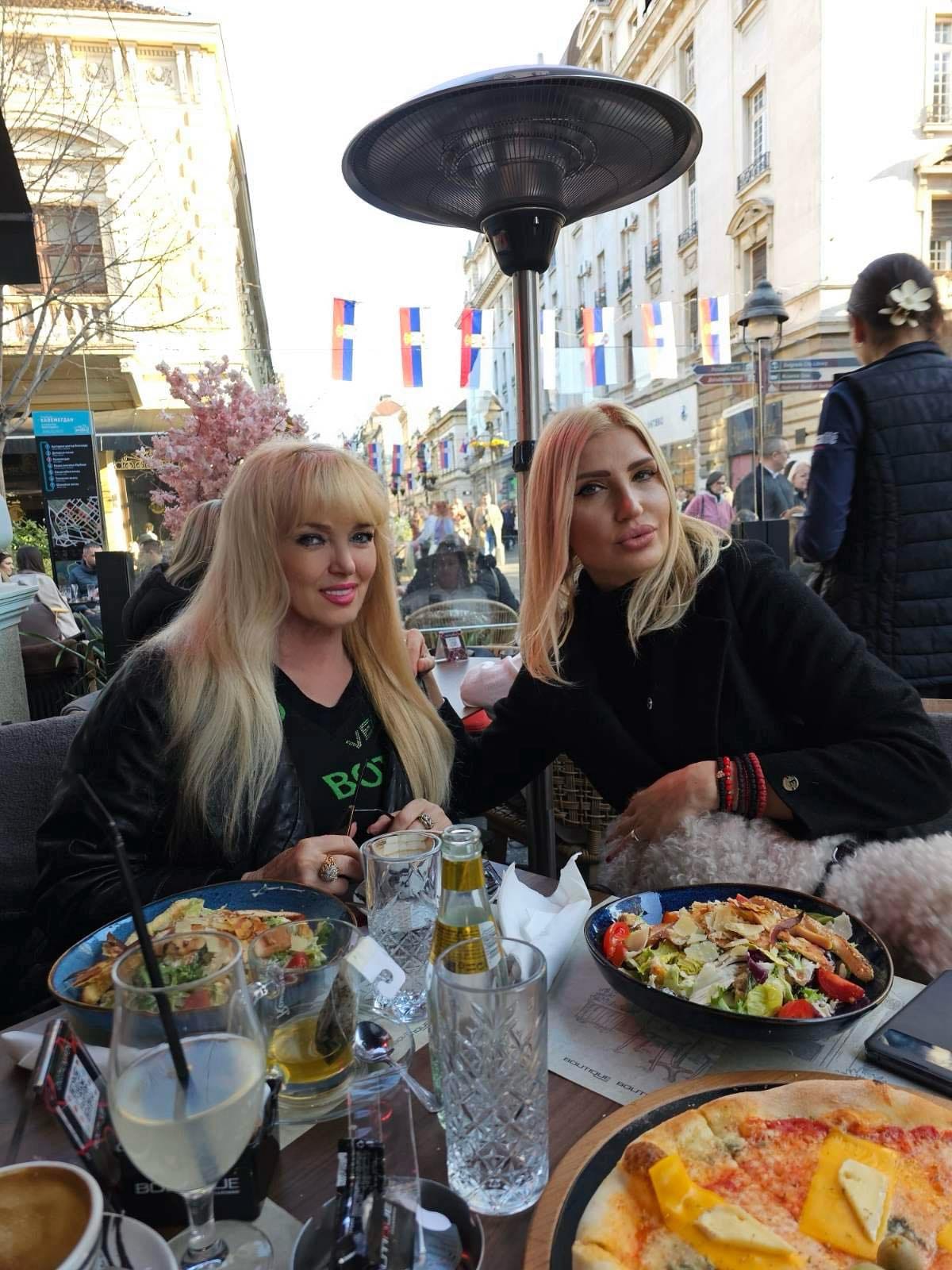 Branka Sovrlić i Jovana Tipšin završile na ručku nakon koncerta Dragane Mirković, jedan detalj svima zapao za oko (FOTO) 5 IMG 20240217 WA0043
