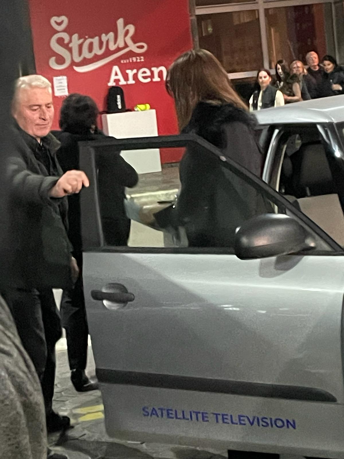 dragana mirković roditelji