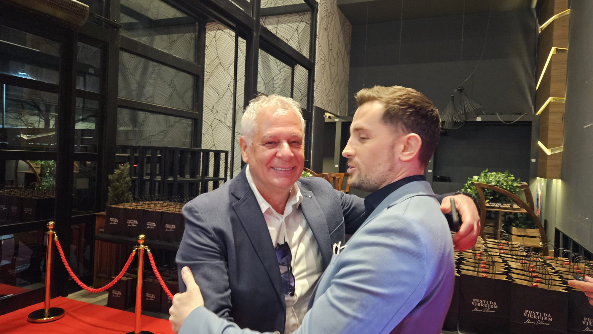 Mirza Selimović okupio estradu na promociji, sve oči uprte u sestru! Prava je lepotica 15 IMG 20240226 WA0089