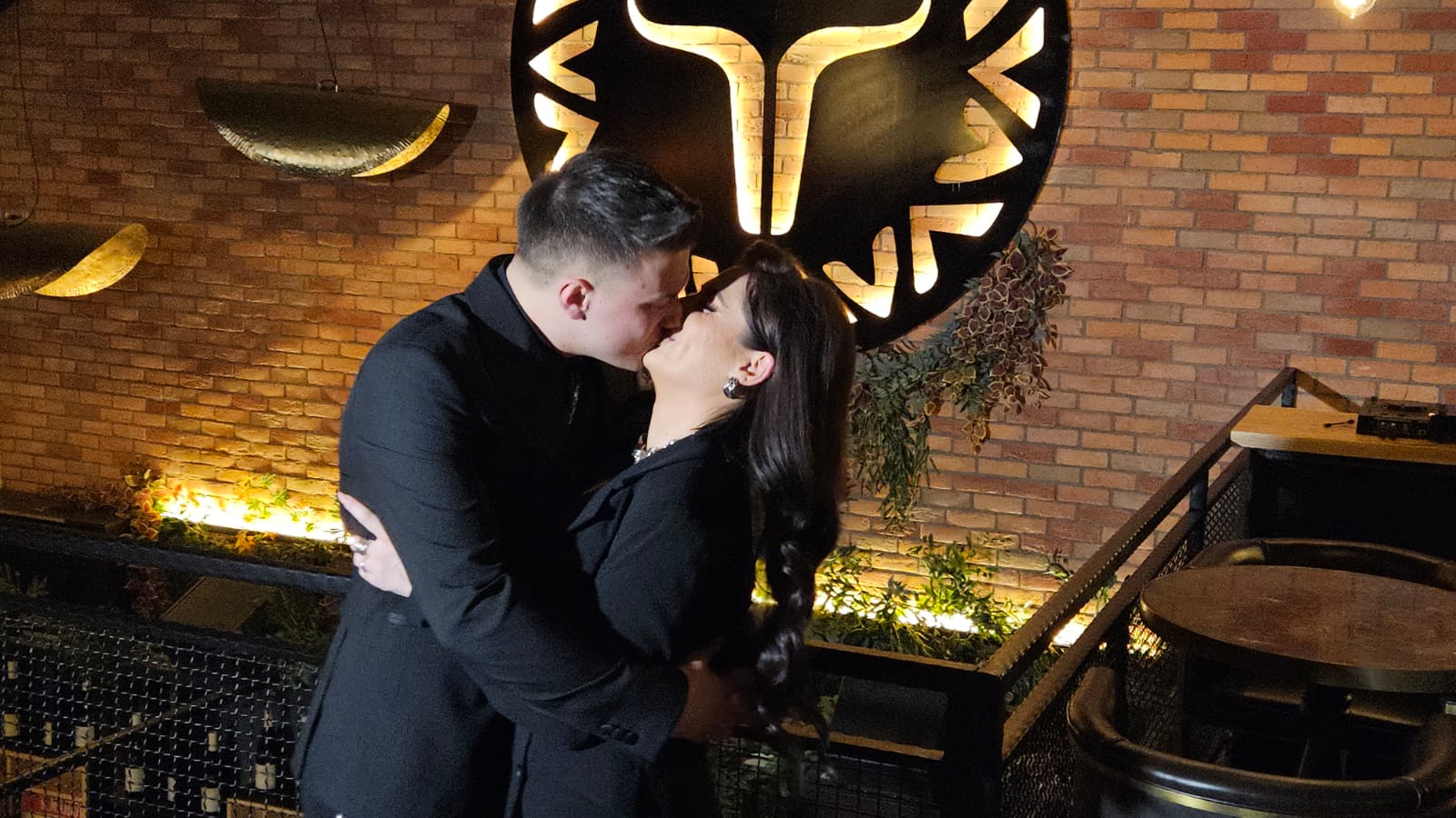 "Razočarane su što sam se oženio" Miloš Vujanović otkrio detalje braka sa ćerkom Zorice Brunclik (VIDEO) 8 Miloš Vujanović Zlata Aranđelović
