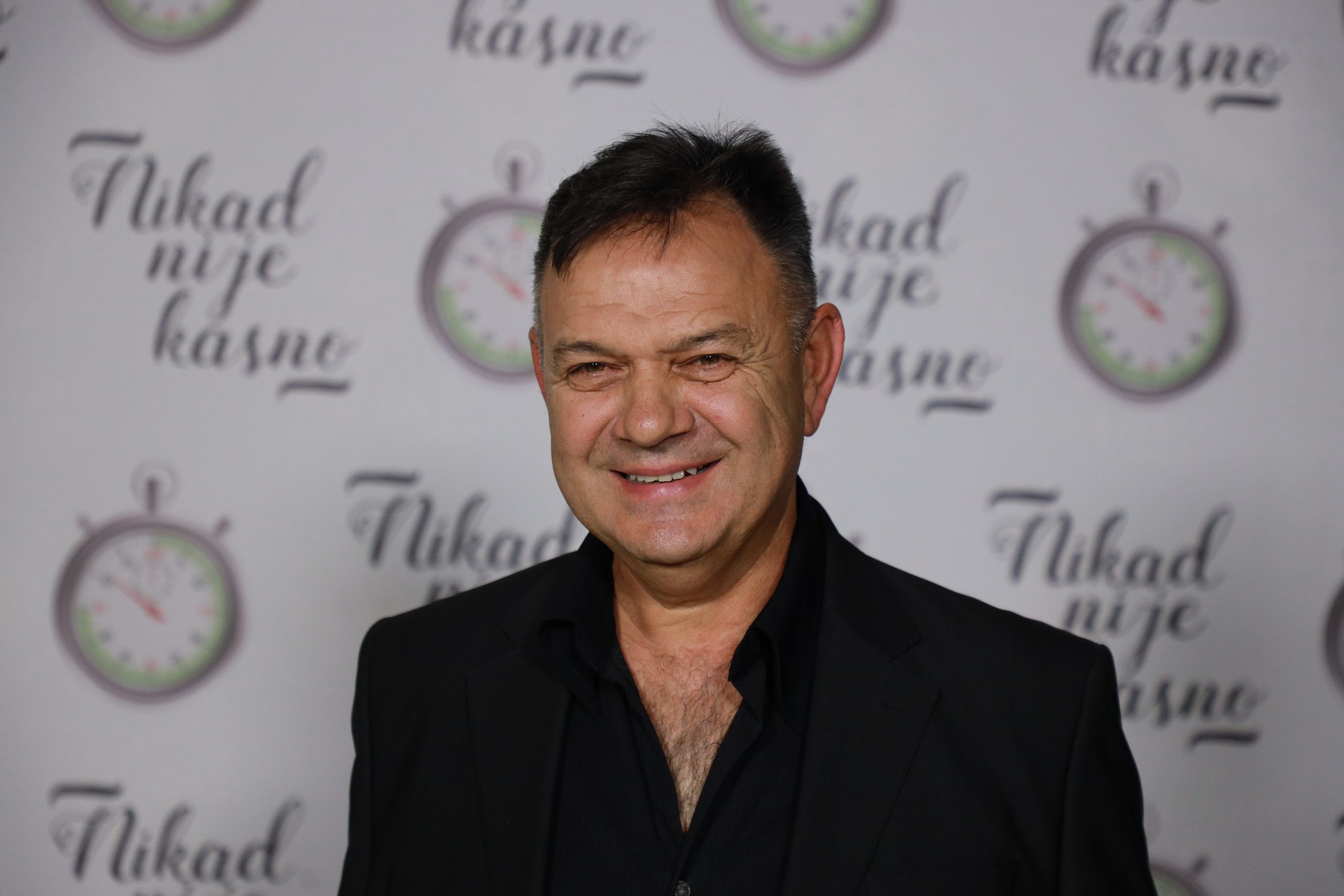 Nazif Muratović o ženama bez dlake na jeziku