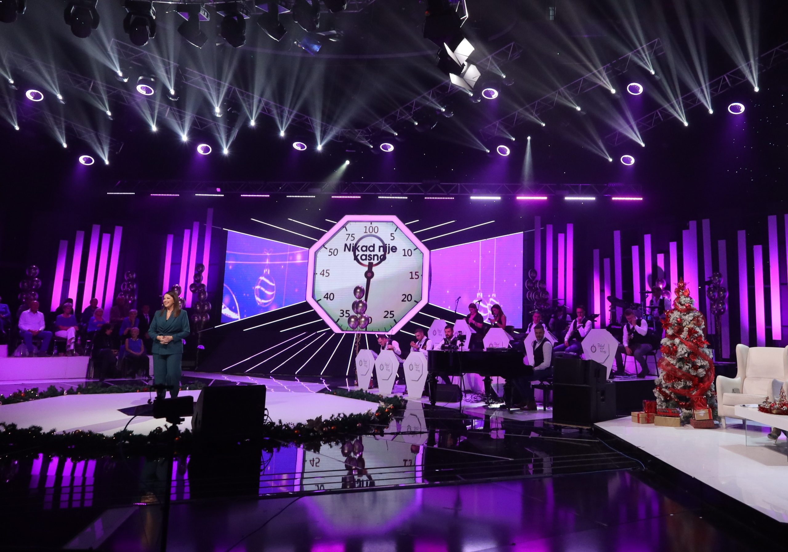 Svi pobednici "Nikad nije kasno" na jednom mestu, uživaćete slušajući ih (VIDEO) 5 SCENA NNK