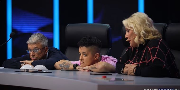 Nikad napetija atmosfera u "Zvezdama Granda": Tenzije rastu, žiri kao na iglama (VIDEO) 9 bekstejdz 35