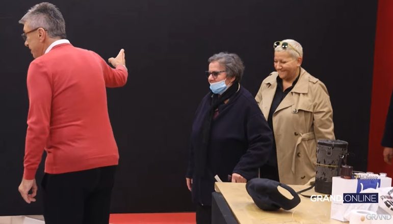 Gosti iznenađenja upali na snimanje "Zvezda Granda", Popović i Marija ispali najveći carevi (VIDEO) 6 gosti