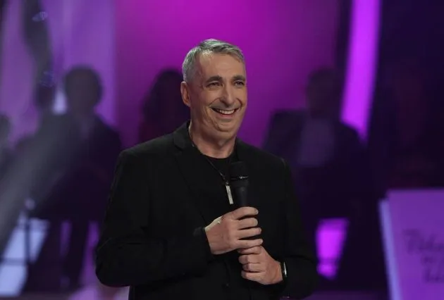 Pevač završio u bolnici, prijatelji zabrinuti: "Ne daj se druže" 6 jovan momčilović