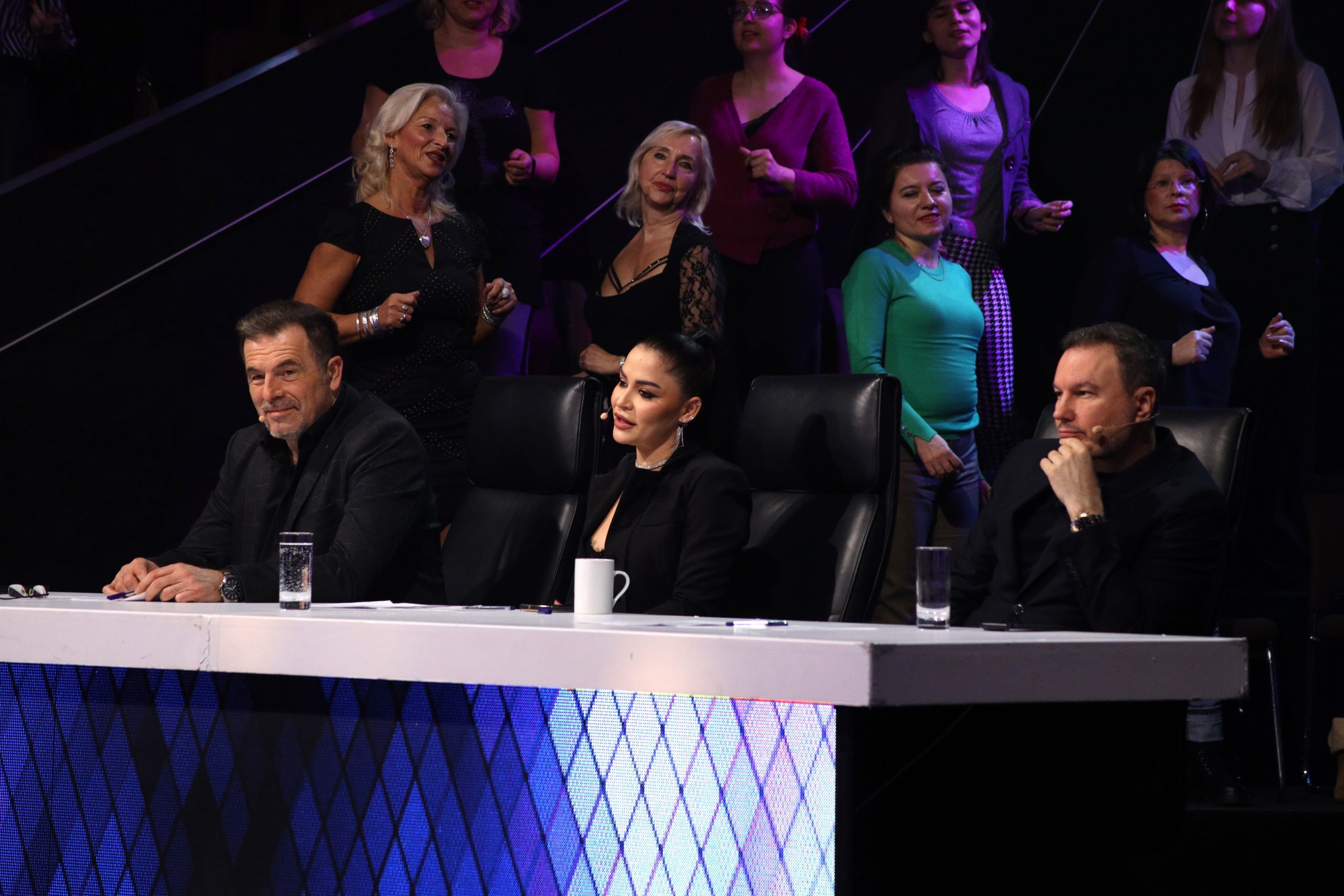 SUDAR TITANA NA KRAJU EMISIJE! Žika Jakšić ostao bez reči: "Svaka čast na hrabrosti" 9 Saša Kovač i Mladen Teodorović duel Nikad nije kasno