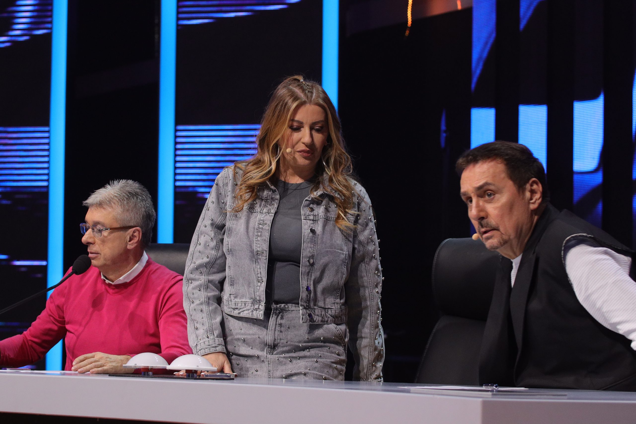 Mili krenuo na Kebu, opšti haos u "Zvezdama Granda": "Nemaš dovoljno mozga da bi me prekinuo, primitivno je da se dereš" (VIDEO) 6 0A0A6203